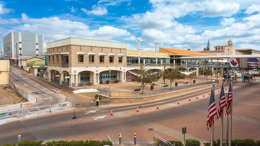 yonkes en laredo